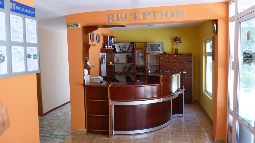 Ahilea Hotel - Free Pool Access Balçık Dış mekan fotoğraf