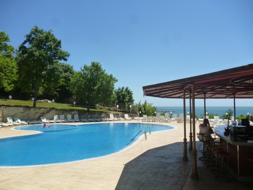 Ahilea Hotel - Free Pool Access Balçık Dış mekan fotoğraf