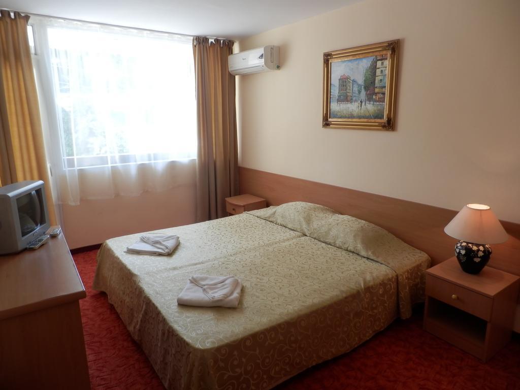 Ahilea Hotel - Free Pool Access Balçık Dış mekan fotoğraf