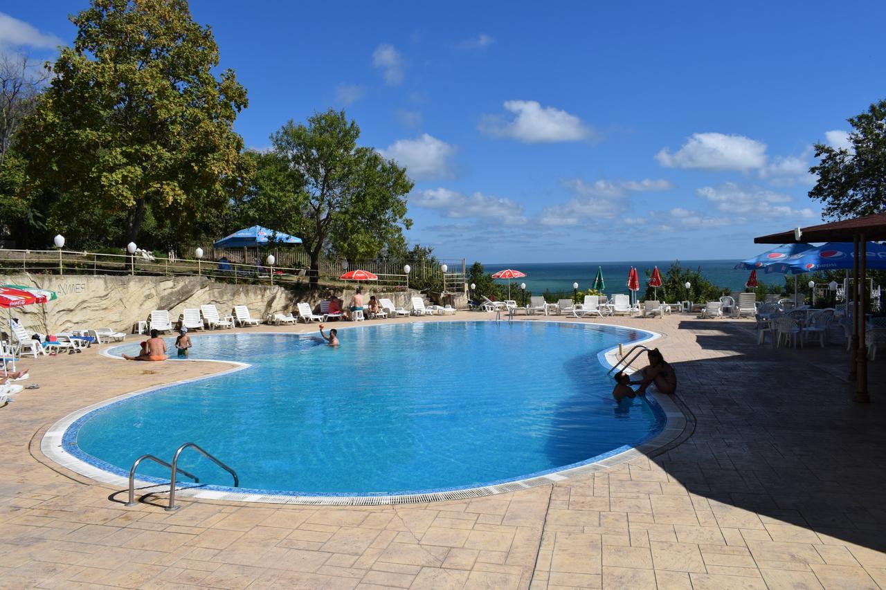 Ahilea Hotel - Free Pool Access Balçık Dış mekan fotoğraf