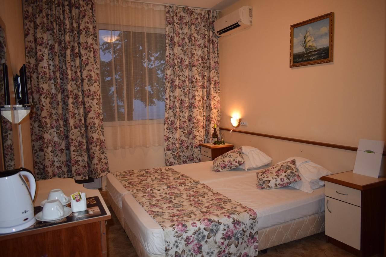 Ahilea Hotel - Free Pool Access Balçık Dış mekan fotoğraf