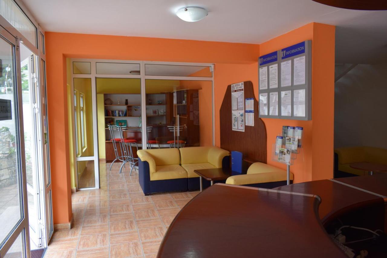 Ahilea Hotel - Free Pool Access Balçık Dış mekan fotoğraf