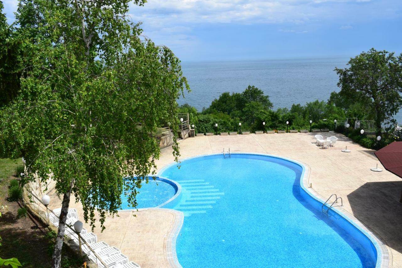 Ahilea Hotel - Free Pool Access Balçık Dış mekan fotoğraf