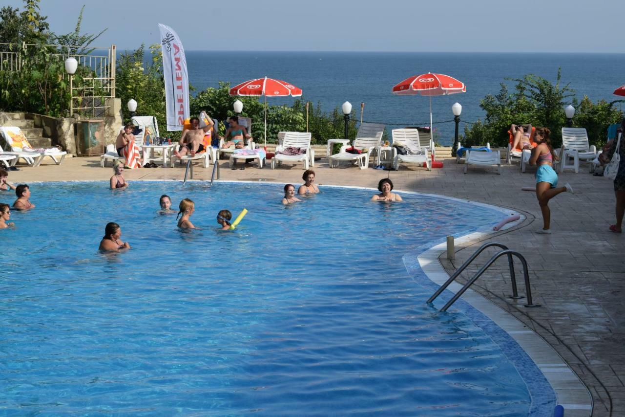 Ahilea Hotel - Free Pool Access Balçık Dış mekan fotoğraf