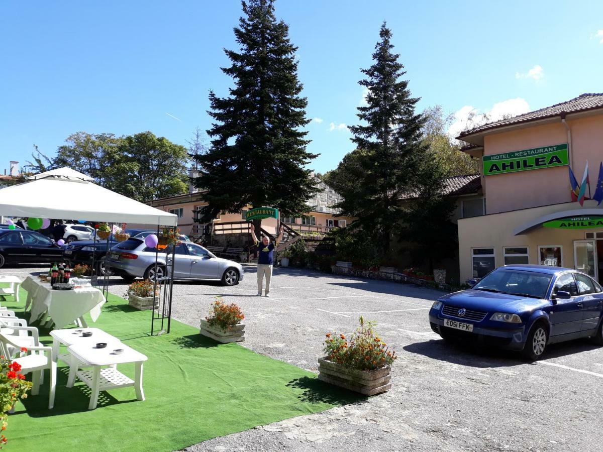 Ahilea Hotel - Free Pool Access Balçık Dış mekan fotoğraf